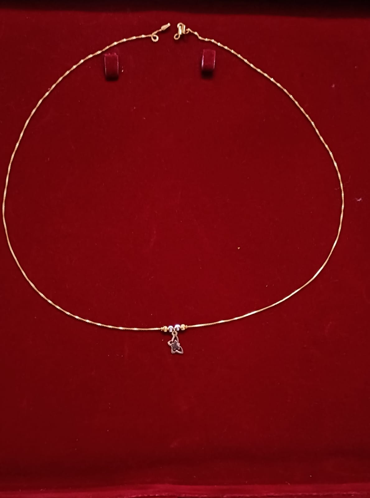 Light Thread Necklace (with locket)